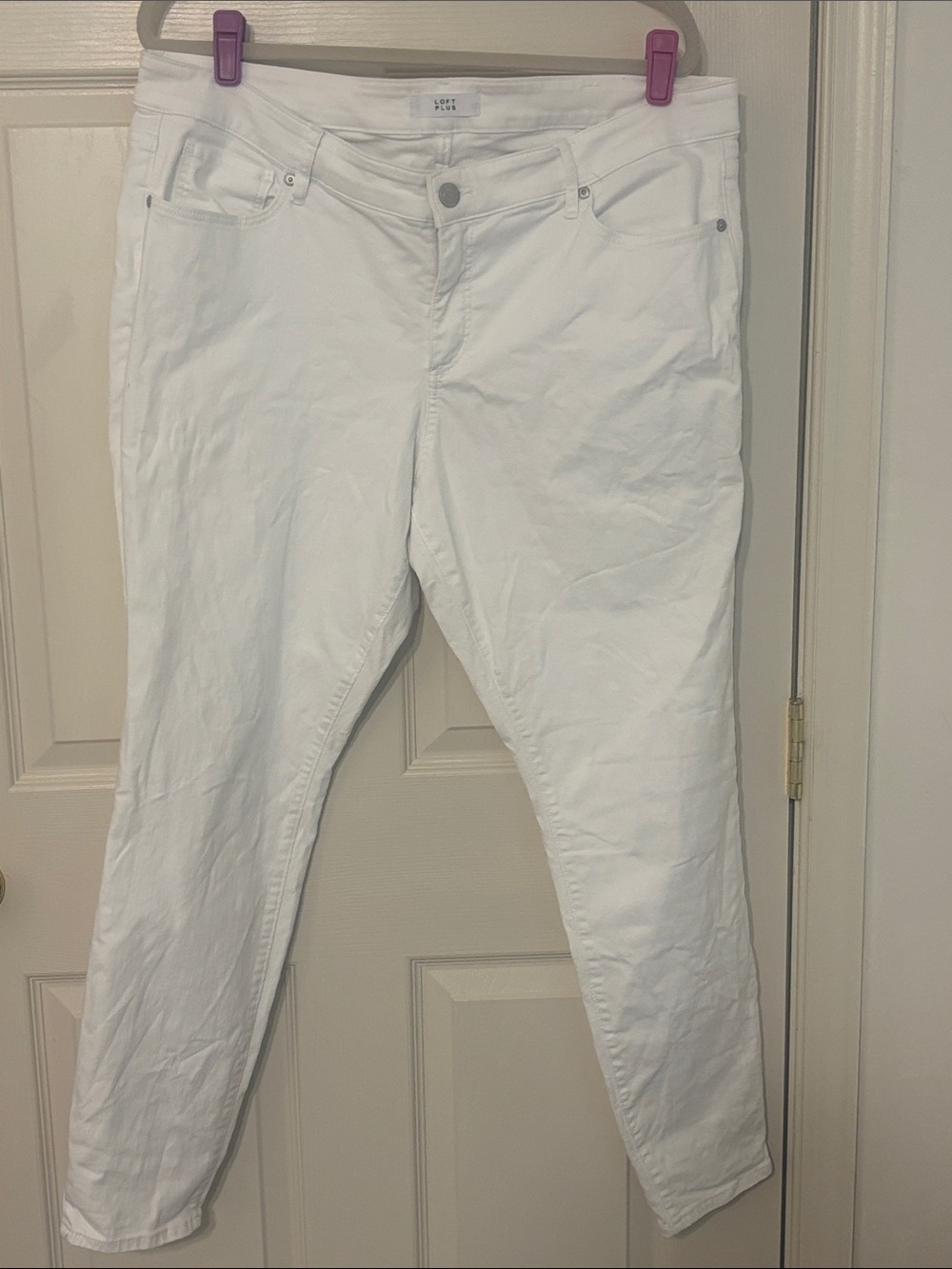 LOFT Plus White Skinny Jeans - Women's 18